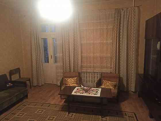 3 к кв 70 м², пл. Ленина Донецк