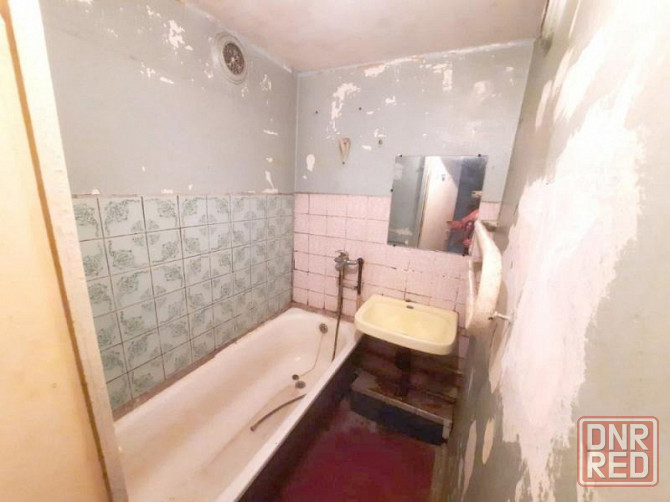 Продаю 1-х комнатную квартиру в Петровском районе, ул. Ревякина Донецк - изображение 2