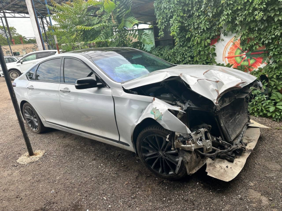 Продам Genesis g70 Донецк