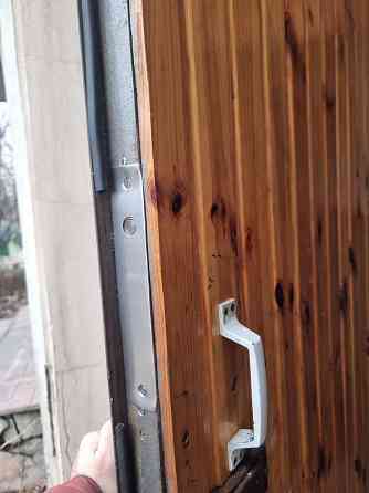 Установка и замена дверных замков/доводчиков/домофонов Донецк