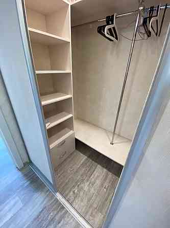 Сдается уютная квартира в Ленинском районе, расположенная на спокойной улице Макарова. Донецк