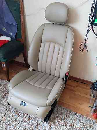 Кожаные сидения салон мерседес Донецк