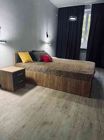 Продажа 3х ком.,кв. в доме сталинка - высокие потолки,рядом б.Пушкина ! Документы готовы ! Донецк