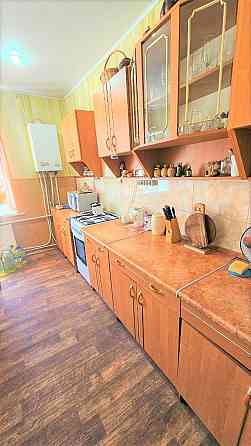 2-х комн. квартира в отличном состоянии. Автономное отопление. Кировский исполком. Донецк