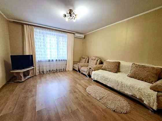 Сдам 3-х комнатную квартиру в Ворошиловском районе, пр-кт 25 летия РккА Донецк