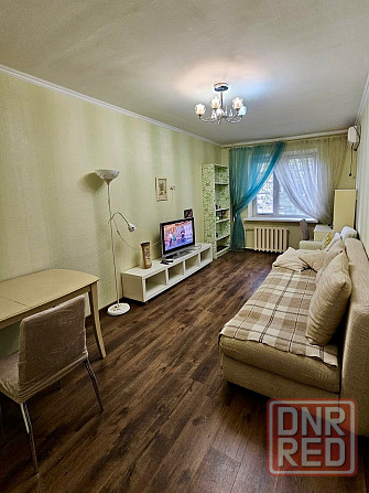 Сдается 1 комнатная квартира г.Макеевка на Универмаге. ориентир кафе "Украина", Макеевка - изображение 1