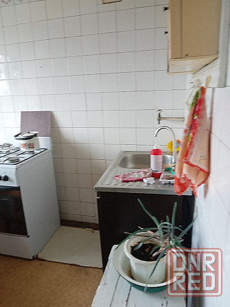 Продается 3 - х комнатная квартира, мкр-н 4 (Торез) Торез - изображение 2