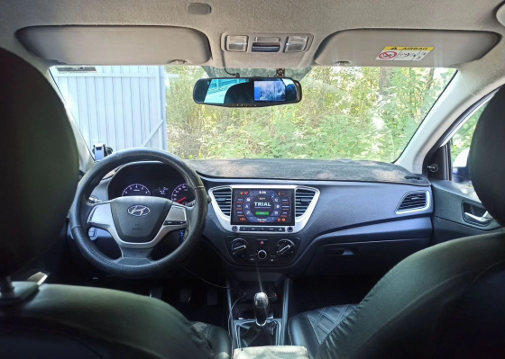 Hyundai Solaris 1.4 MT, 2017, из такси 600 000 км пробег Донецк