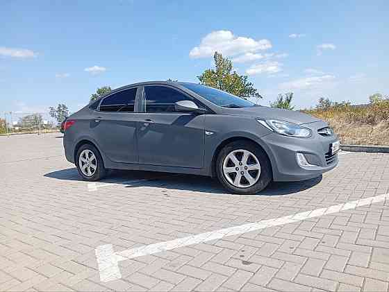 продам Hyundai solaris Донецк
