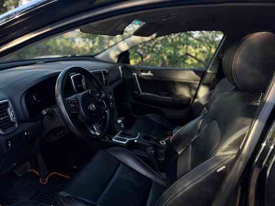 KIA SPORTAGE Луганск