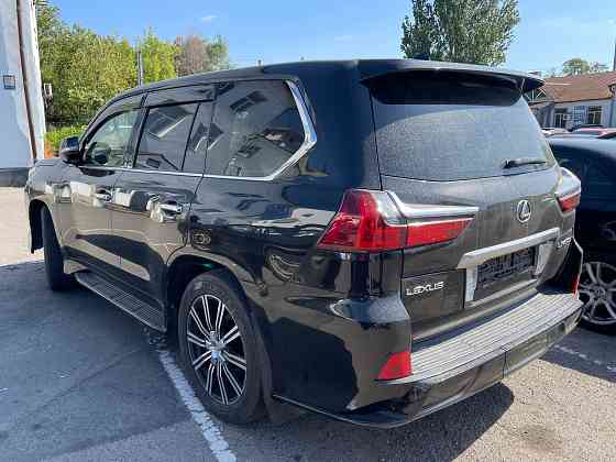Lexus LX 4500d 2017 год Официальная вся в родном окрасе полная комплектация Донецк