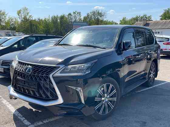 Lexus LX 4500d 2017 год Официальная вся в родном окрасе полная комплектация Донецк