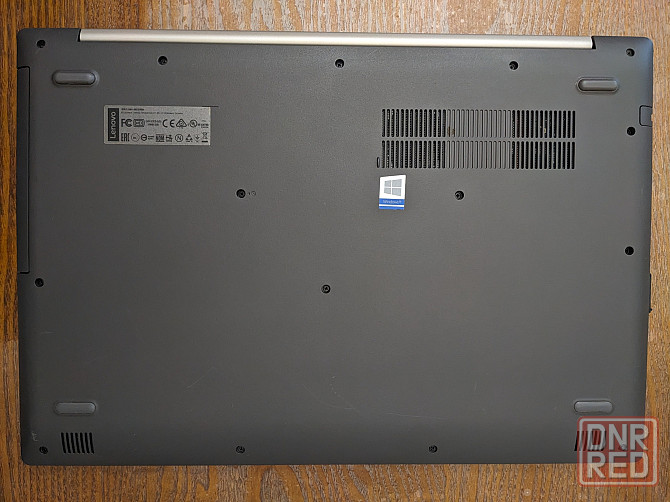 Lenovo 330 (17,3 дюйма, i5-8250U, GF 150MX, 12Gb DDR4, SSD 256Gb) Макеевка - изображение 3