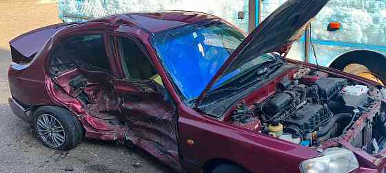 Продается Hyundai Accent после аварии на запчасти Донецк
