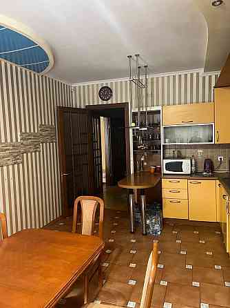 Сдам 4к кв в центре Донецк