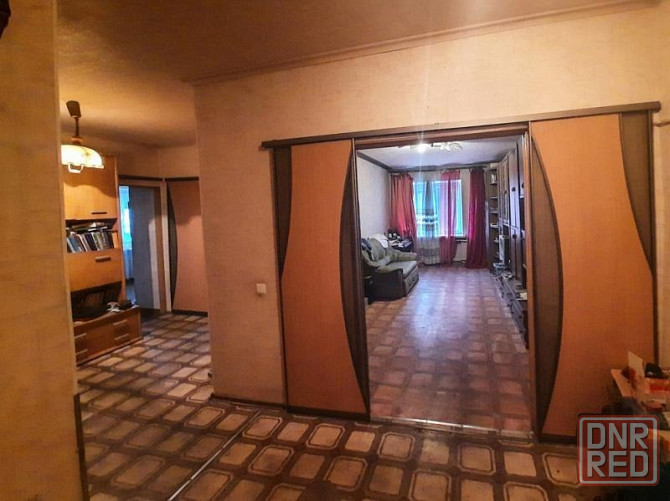 Продаю 2-х комнатную квартиру в Ворошиловском районе, ул. 25 летия ркка Донецк - изображение 2