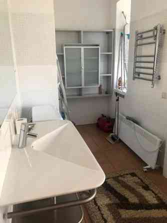 Продаю 2-х комнатную квартиру в Ворошиловском районе, пл. Ленина Донецк