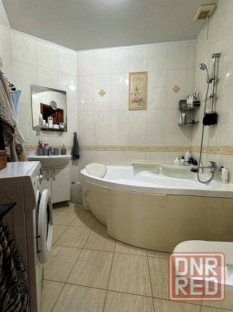 Продаю 3-х комнатную квартиру в Ворошиловском районе, ул. 50 летия ссср, Набережная Донецк - изображение 1