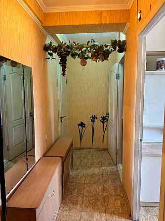 Продается 2 - х комнатная квартира, ул. Лузина (Октябрьский) Донецк