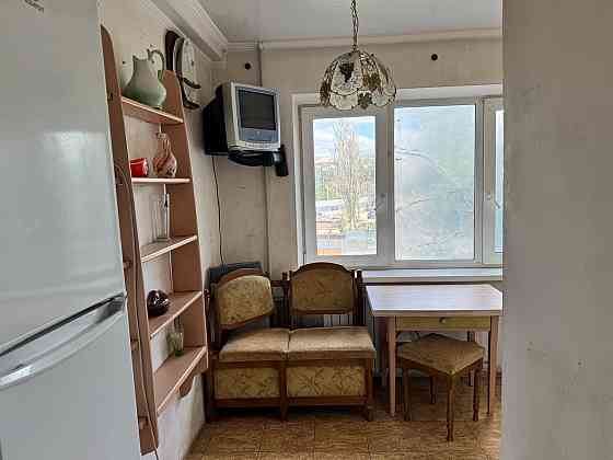 Продается 2 - х комнатная квартира, ул. Лузина (Октябрьский) Донецк