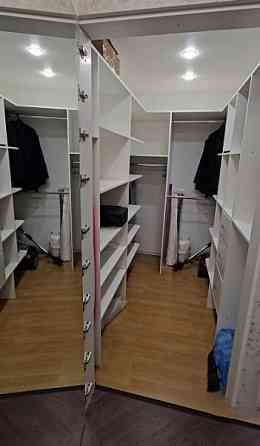 Продаю 4-х комнатную квартиру в Ворошиловском районе, ул. 50 летия ссср, пр. Ильича Донецк