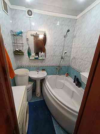 Продам 2 х ком. квартиру 4/5, 48 м2.Кировский район. Бирюзова 44. Донецк