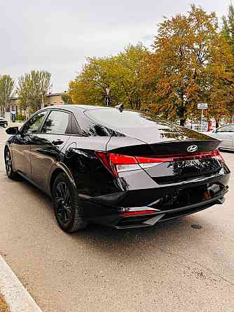 Hyundai Elantra 2.0 бензин 2021 год Донецк