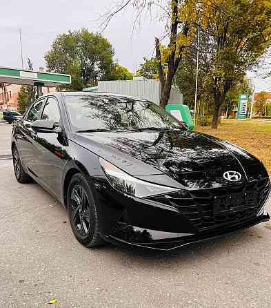 Hyundai Elantra 2.0 бензин 2021 год Донецк