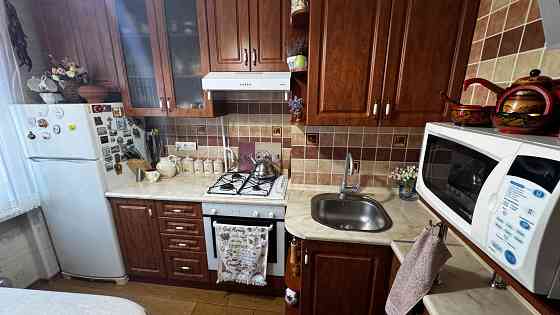 Продам 2 комнатную квартиру Шахтерск