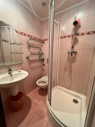 Продажа 2-х комнатной квартиры Макеевка, Центрально-Городской район, пл. Грибиниченко, (район 3/5) Макеевка