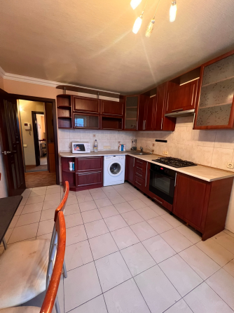 Продажа 2-х комнатной квартиры Макеевка, Центрально-Городской район, пл. Грибиниченко, (район 3/5) Макеевка