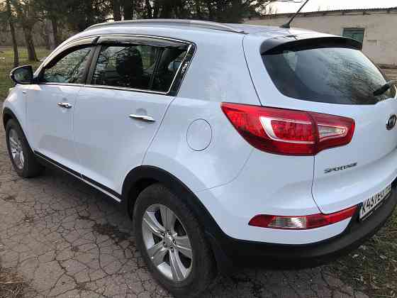 KIA Sportage 2л бензин 4WD автомат Макеевка