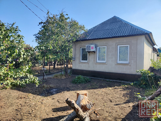 Продам дом с газом Харцызск+ Гараж Харцызск - изображение 1