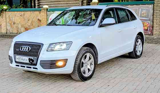 Продам идеальную Audi Q5 2012г 3.2 бензин Донецк