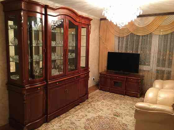 Продается квартира. Ворошиловский район, проспект Ватутина, дом 3, 5 этаж 9 этажного дома. Донецк