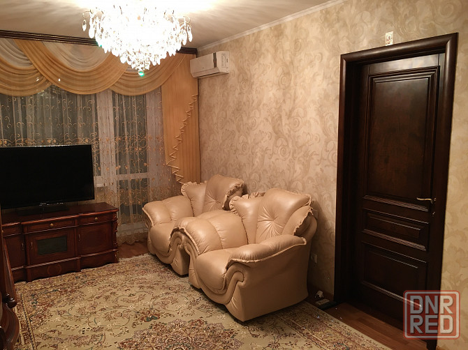 Продается квартира. Ворошиловский район, проспект Ватутина, дом 3, 5 этаж 9 этажного дома. Донецк - изображение 2