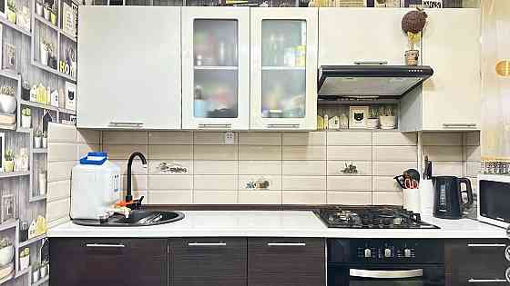 Крупногабаритная 1-ком. квартира в Калининском . р-не. ул. Разенкова Донецк