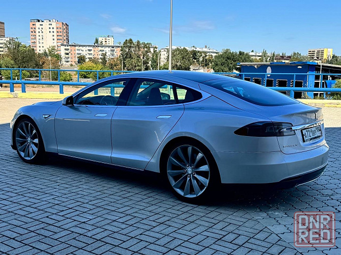 Tesla Model S Мариуполь - изображение 4