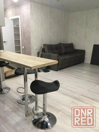 Предлагаем вам прекрасную 2х комнатную квартиру студию в многоэтажном доме, Калининский район Донецк - изображение 2