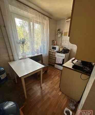 Продаю 2-х комнатную квартиру в Пролетарском районе, ул. Коммунистическая Донецк