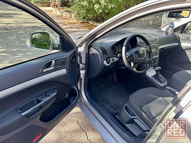 Skoda Octavia, 1.8л, классический автомат Донецк - изображение 7