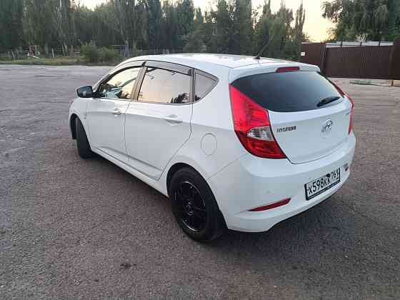 Продам Hyundai Solaris Донецк