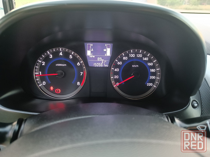 Продам Hyundai Solaris Донецк - изображение 2