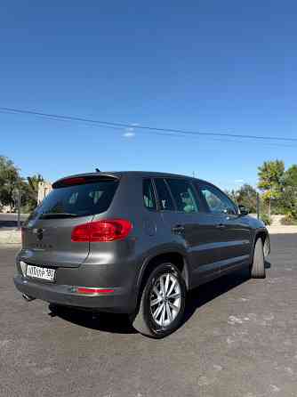 Продам свой Volkswagen Tiguan 1.8 Turbo AT, 2014, 185000 км Макеевка