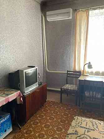 Продам квартиру 2-х. комнатную Петровский район 2/2 10 шахта Донецк