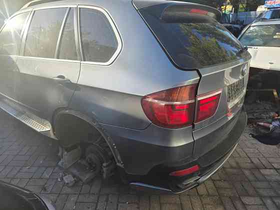 Bmw x5e70 4.8 на запчасти Донецк