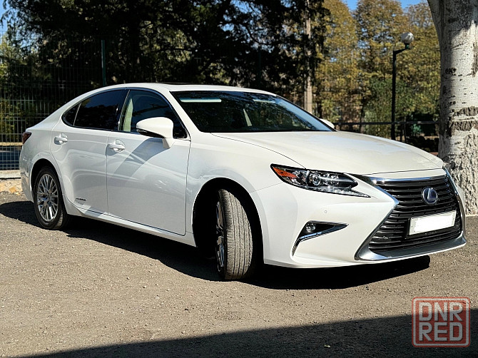 Lexus ES300h гибрид 2.5 Красный Луч - изображение 2