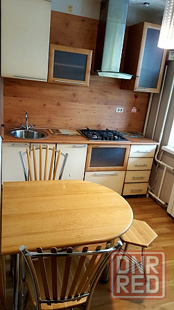 Сдается 1 комнатная квартира в Ханженково, мкрн Первомайский, остановка "Космос" Макеевка - изображение 2