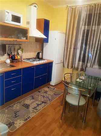 Сдам 2-комнатную квартиру в Ленинском районе, Цирк. Донецк