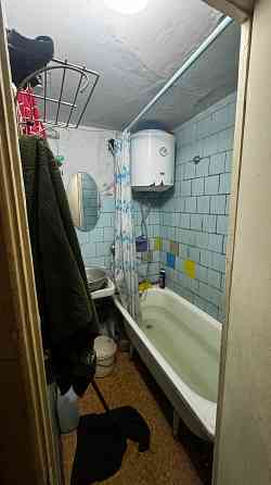 продам 3-х комнатную квартиру Шахтерск